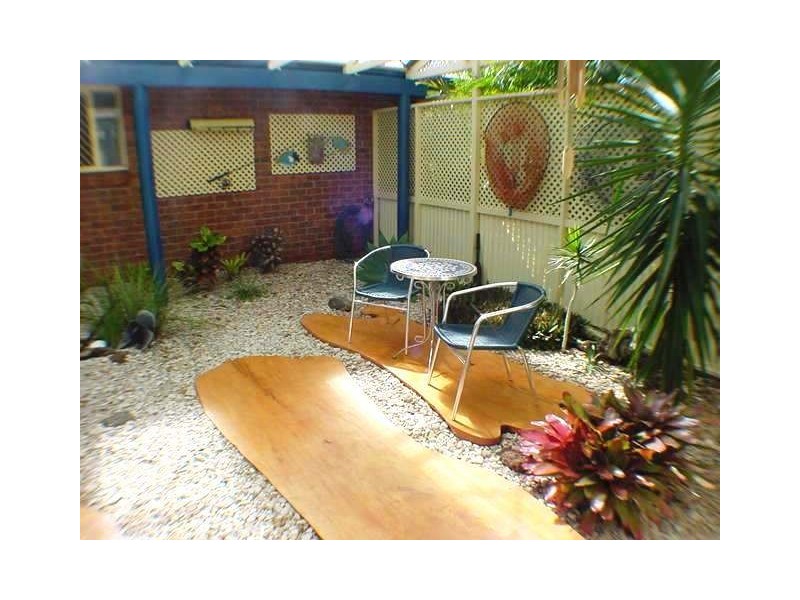 Innes Park QLD 4670