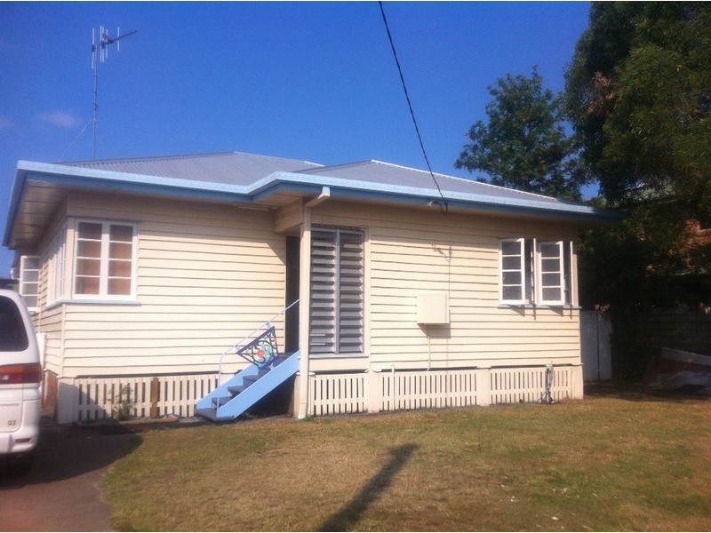 62 baker, Kepnock QLD 4670