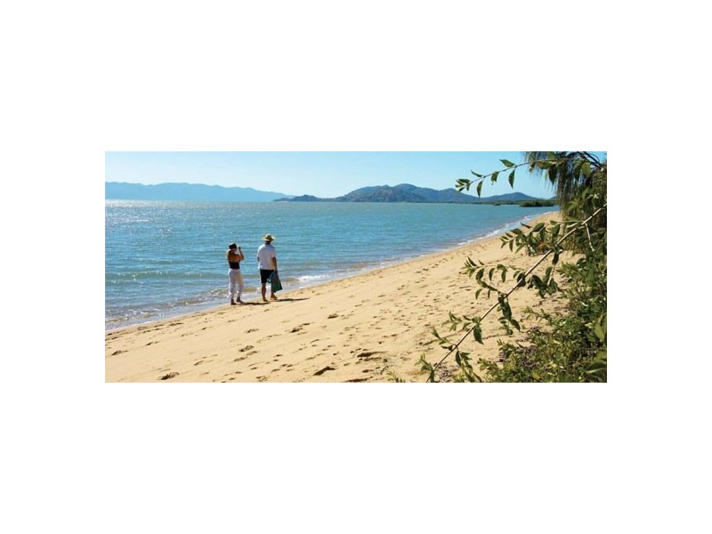 Balgal Beach QLD 4816