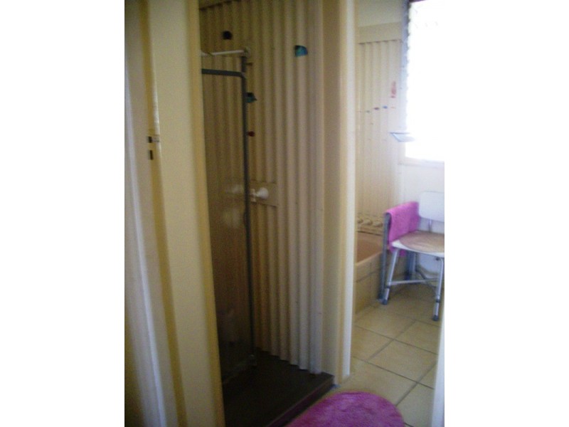 Avenell Heights QLD 4670