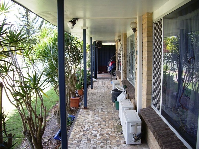 Avenell Heights QLD 4670