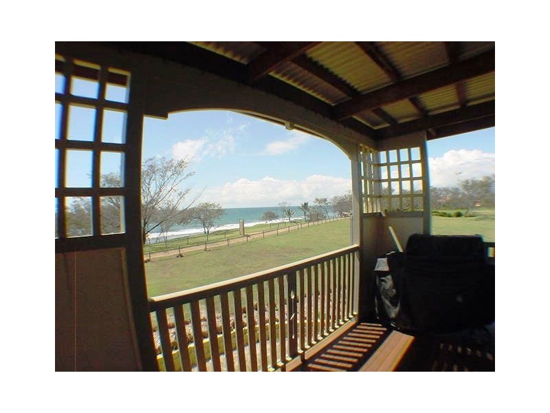 Coral Cove QLD 4670