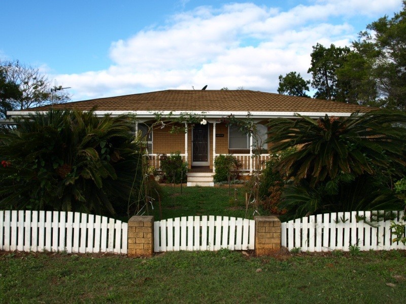 Alloway QLD 4670