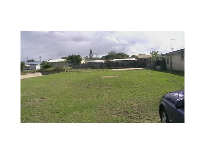 Avenell Heights QLD 4670