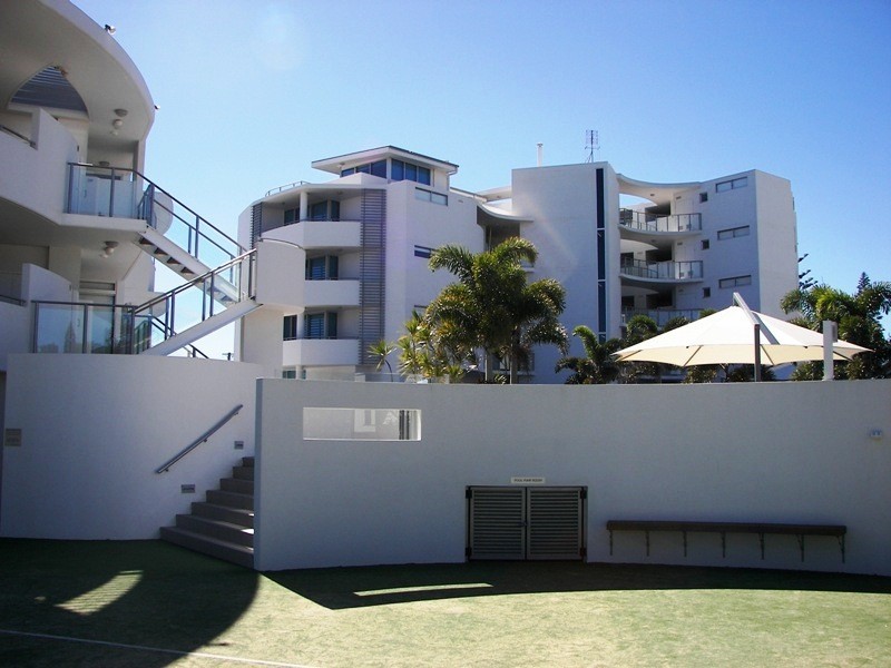 106/95 Esplanade, Bargara QLD 4670