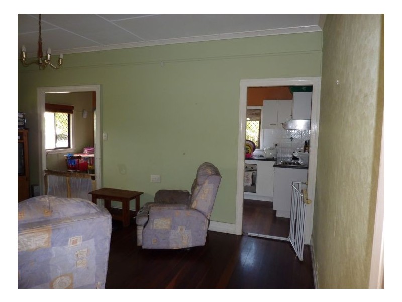 Svensson Heights QLD 4670