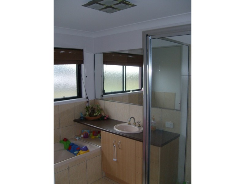 Coral Cove QLD 4670