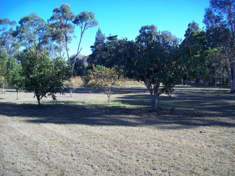 11 Redridge Crescent, Redridge QLD 4660