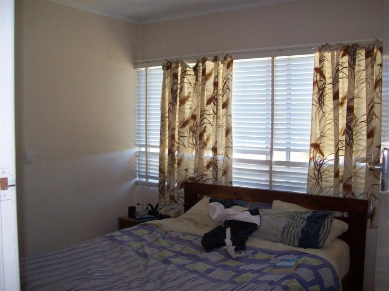 17 Queen Street, Dallarnil QLD 4621