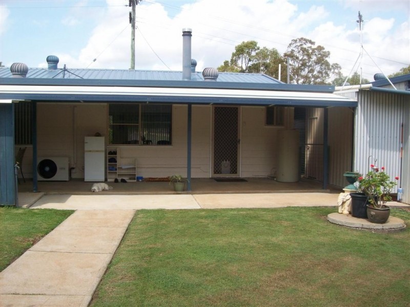 10 Redridge Cr, Redridge QLD 4660