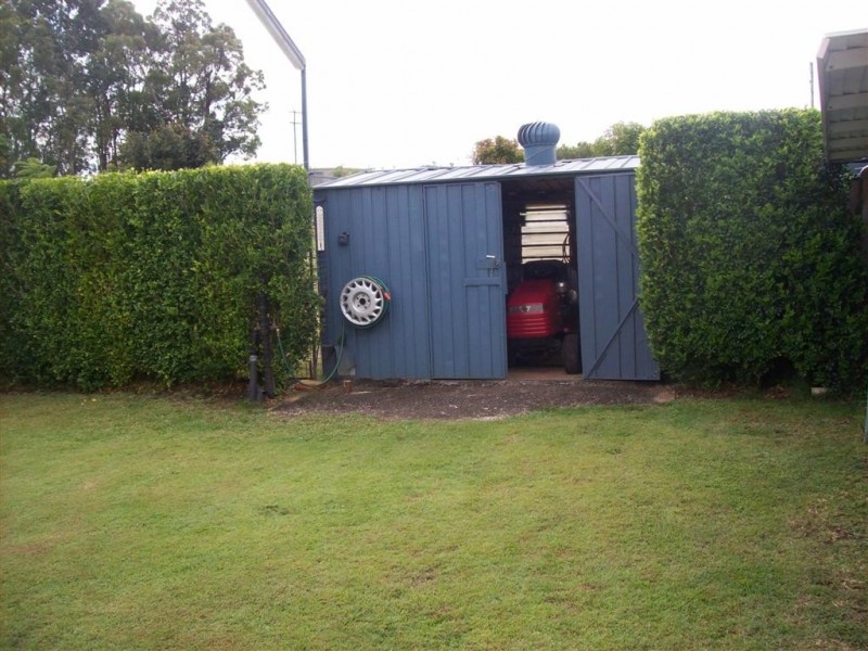 10 Redridge Cr, Redridge QLD 4660