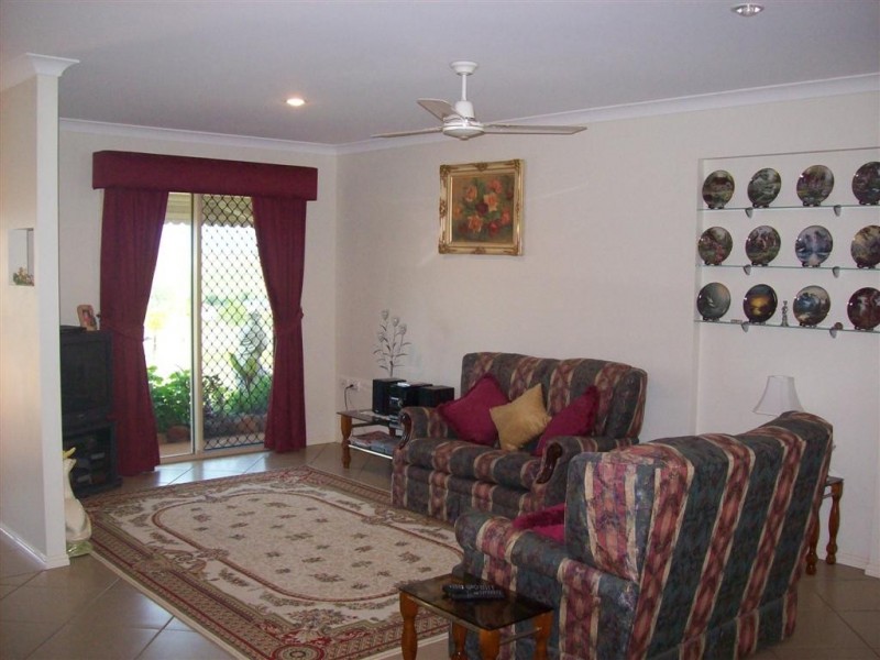 1/22 Hendle Street, Childers QLD 4660