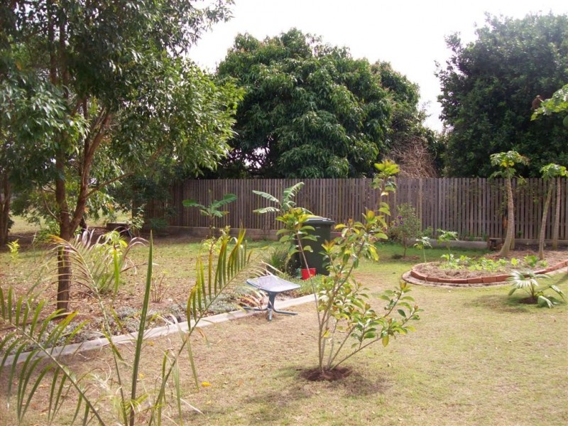 1/22 Hendle Street, Childers QLD 4660