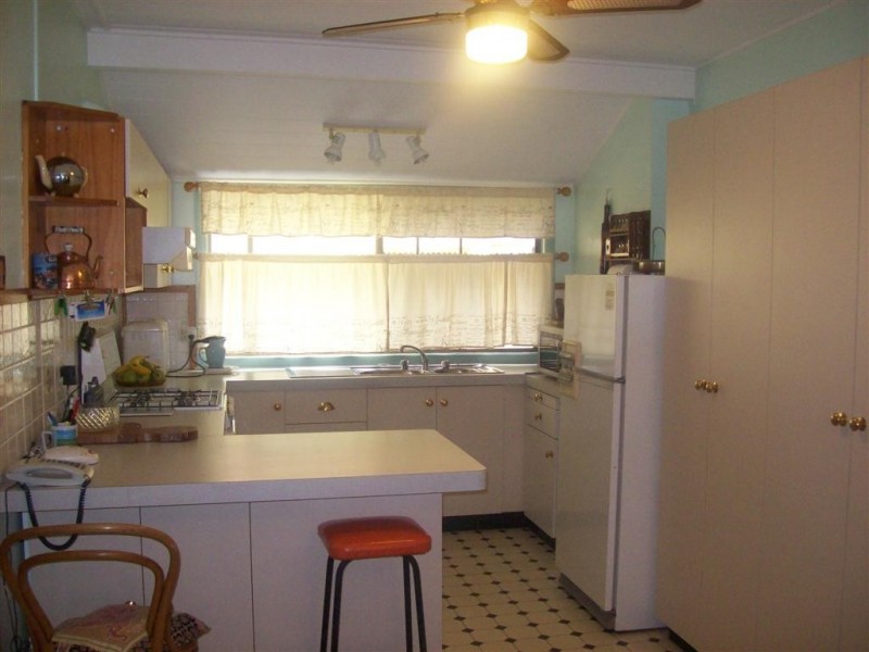 35 Tyndall Street, Apple Tree Creek QLD 4660