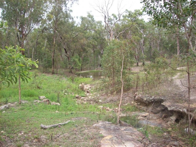 865 Berries Road, Kullogum QLD 4660