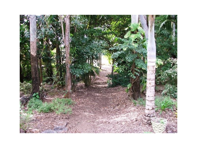 Moore Park Beach QLD 4670