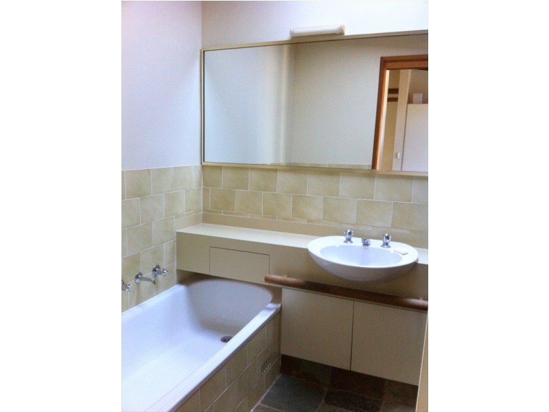 155 Henderson Road, Wentworth Falls NSW 2782