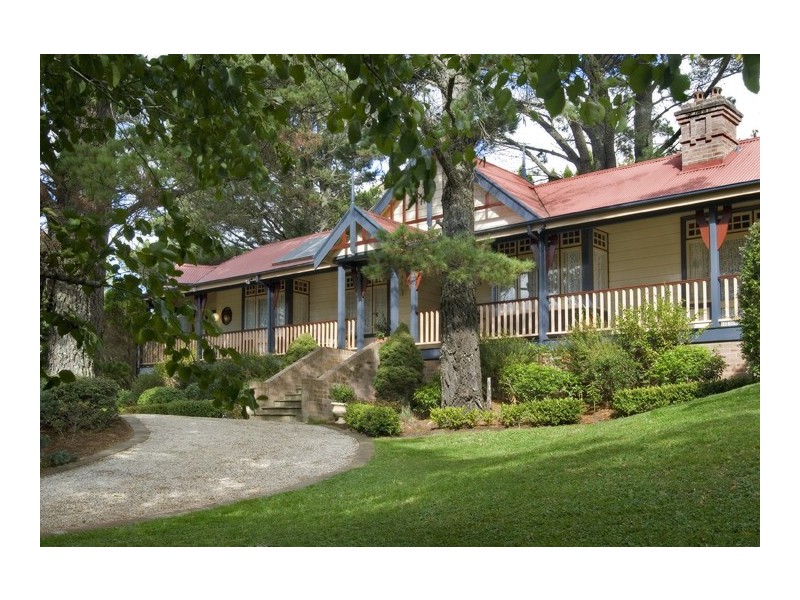 8-12 Eastview Avenue, Leura NSW 2780