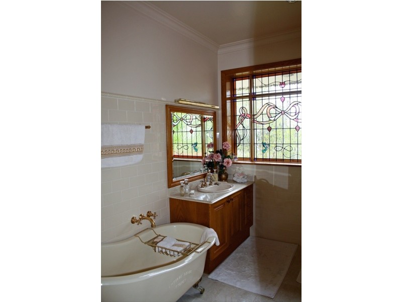 97 Blaxland Road, Wentworth Falls NSW 2782