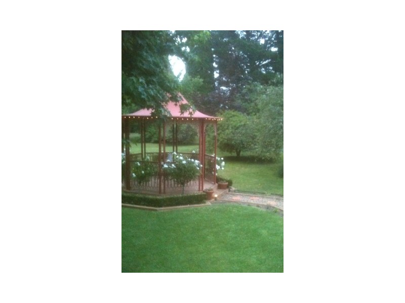 97 Blaxland Road, Wentworth Falls NSW 2782