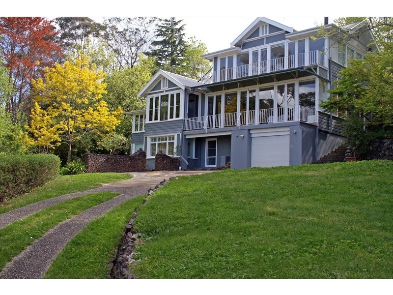 1-9 McLaughlin Avenue, Wentworth Falls NSW 2782