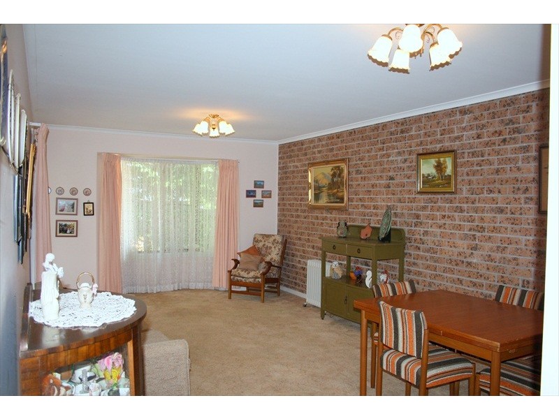 Villa 9 4-8 Hume Avenue, Wentworth Falls NSW 2782