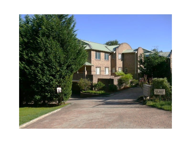 7/9 Page Avenue, Wentworth Falls NSW 2782