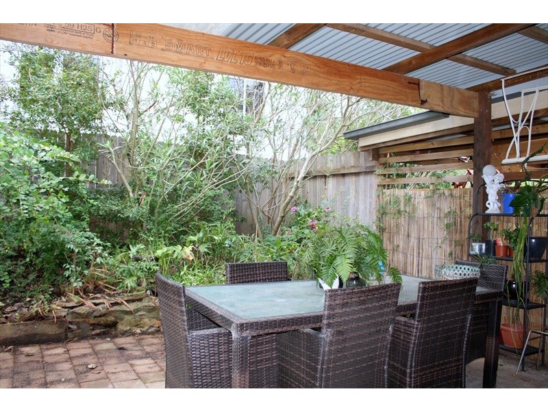 9 St Georges Parade, Wentworth Falls NSW 2782