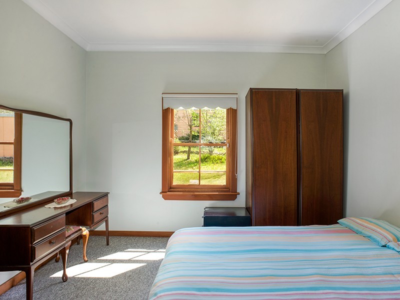 28 Westbourne Avenue, Wentworth Falls NSW 2782