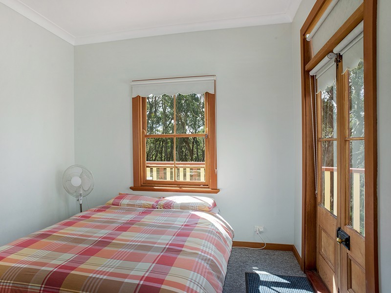 28 Westbourne Avenue, Wentworth Falls NSW 2782