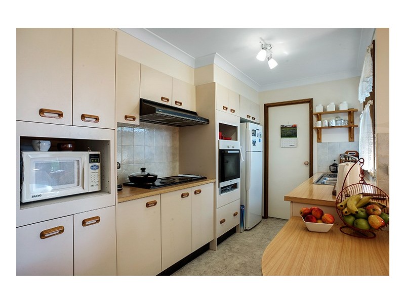 20 Maple Grove, Wentworth Falls NSW 2782