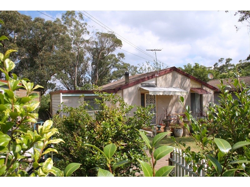 103 Henderson Road, Wentworth Falls NSW 2782