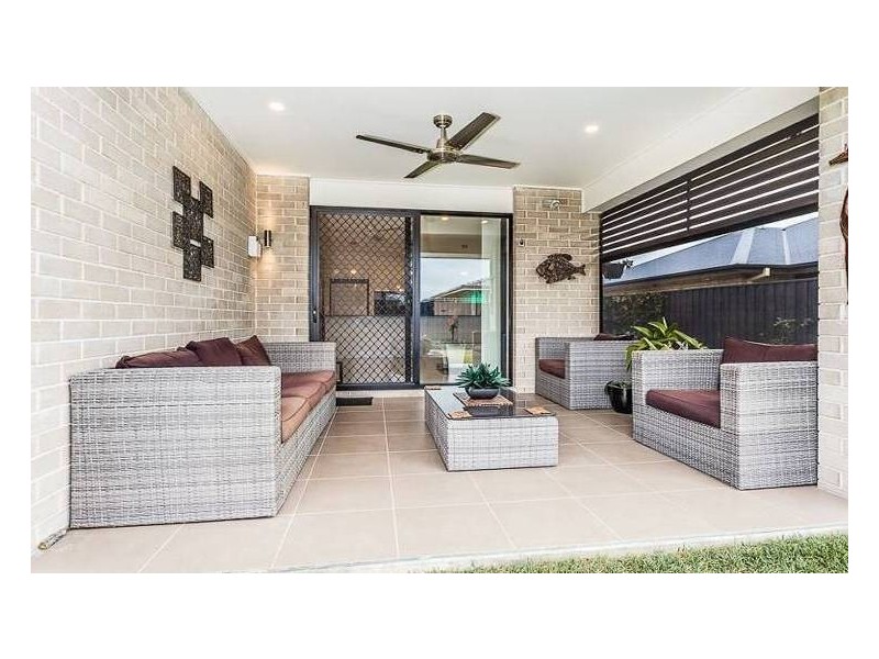 9 Sundew Street, Ningi QLD 4511