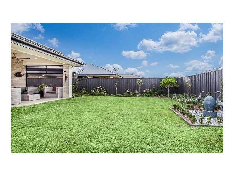 9 Sundew Street, Ningi QLD 4511