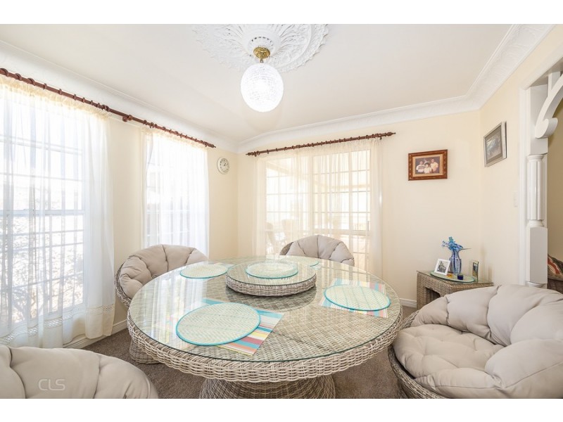 85 Solander Esplanade, Banksia Beach QLD 4507