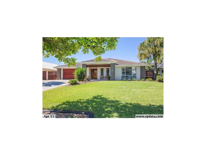 7 Oriele Close, Banksia Beach QLD 4507