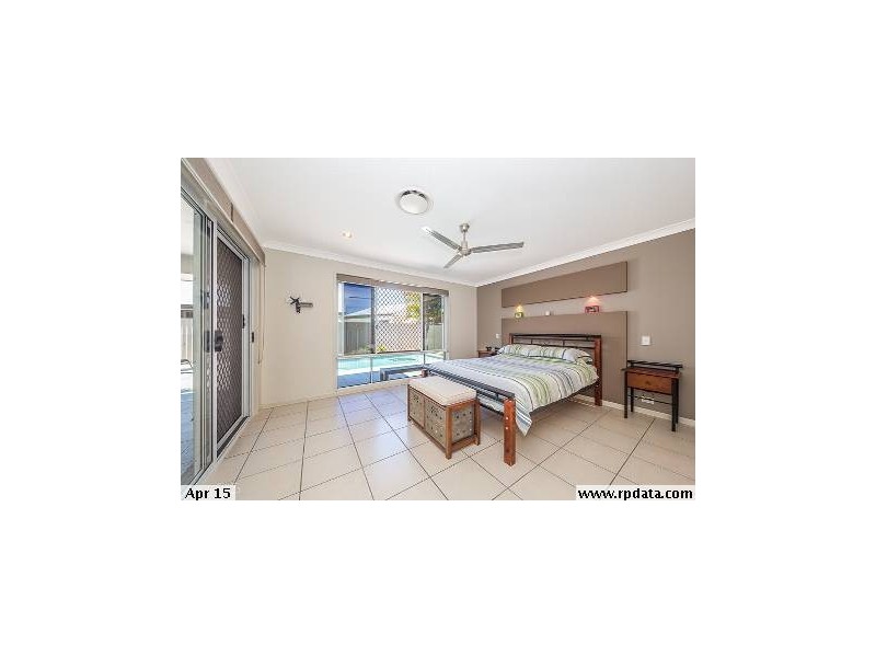 7 Oriele Close, Banksia Beach QLD 4507