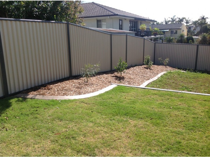 1/3 Third Avenue, Bongaree QLD 4507