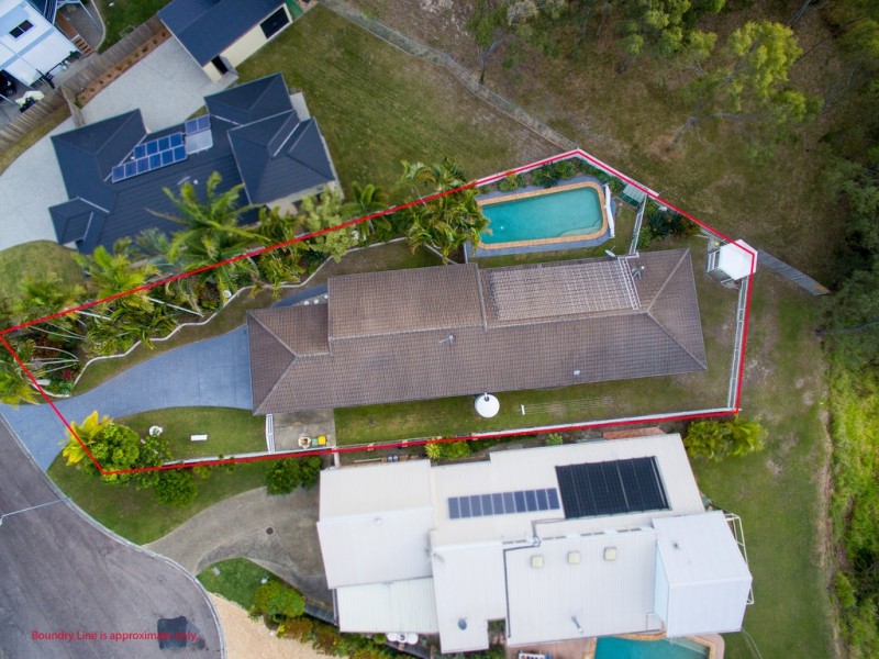 23 Howard Court, Sandstone Point QLD 4511