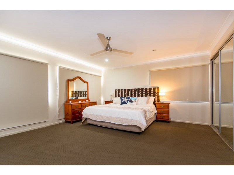 1 Woods Court, Woorim QLD 4507