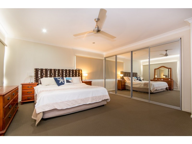 1 Woods Court, Woorim QLD 4507