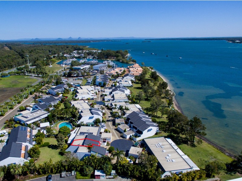 22B/10 Spinnaker Drive, Sandstone Point QLD 4511