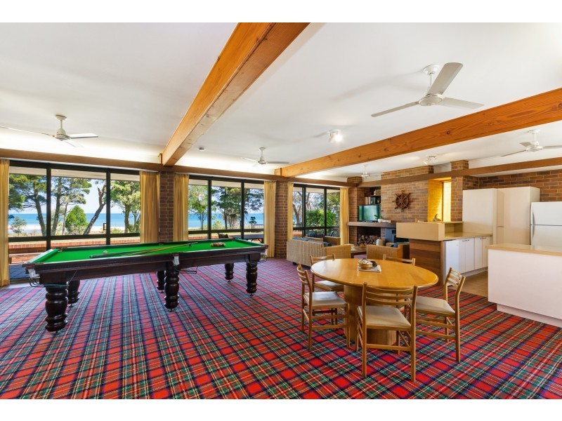 9 The Boulevarde, Bongaree QLD 4507