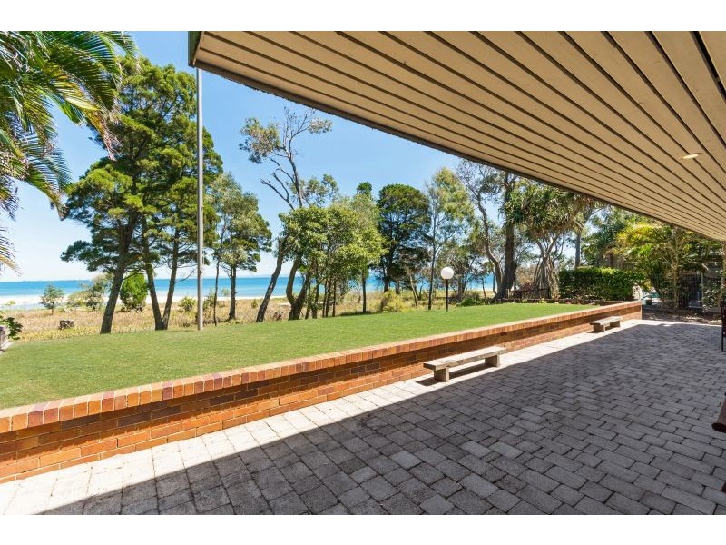 9 The Boulevarde, Bongaree QLD 4507