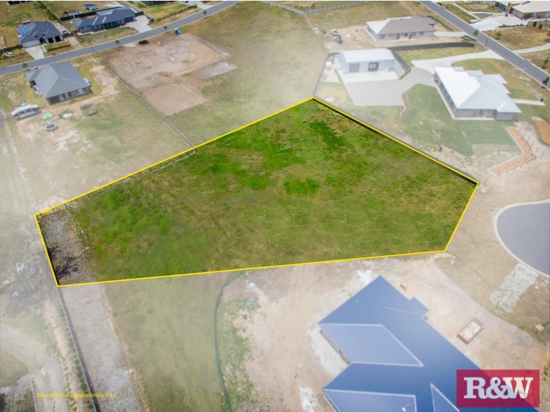 22 Duclos Close, Ningi QLD 4511