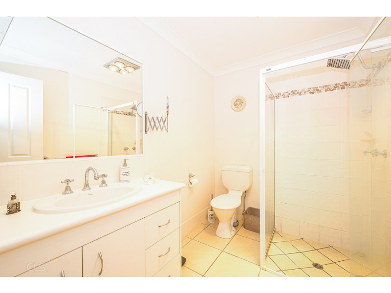 9 Cronulla Place, Sandstone Point QLD 4511