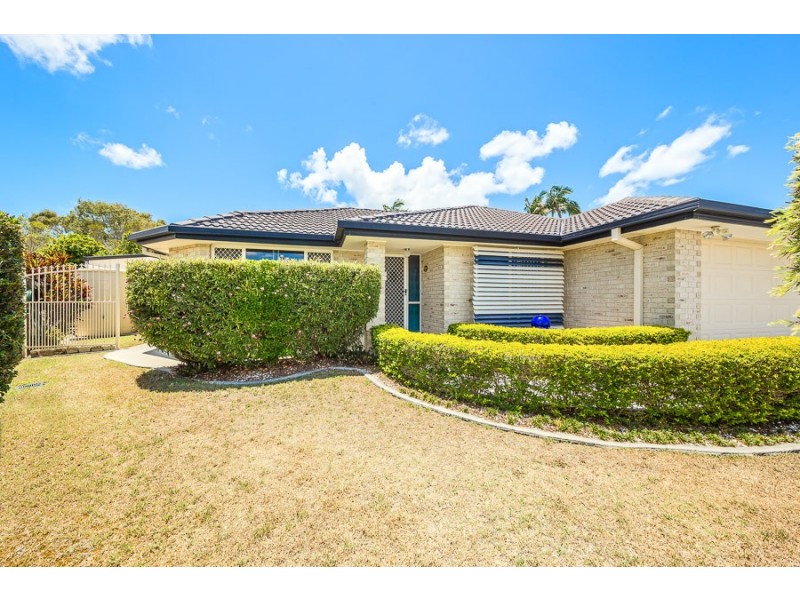 12 Jefferies Place, Sandstone Point QLD 4511