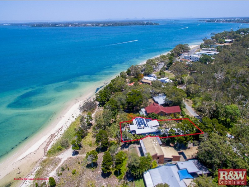 7 The Boulevarde, Bongaree QLD 4507