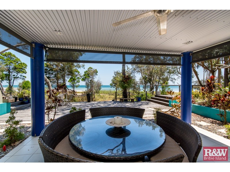 7 The Boulevarde, Bongaree QLD 4507