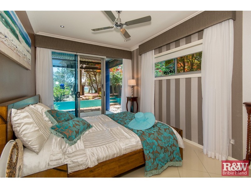 7 The Boulevarde, Bongaree QLD 4507